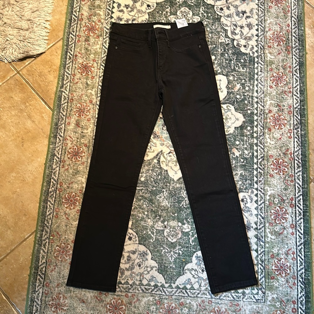 Black Levi Skinny Jeans size 27